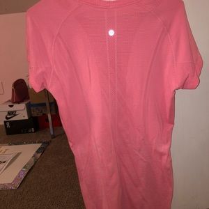 lululemon pink swiftly tech shirt